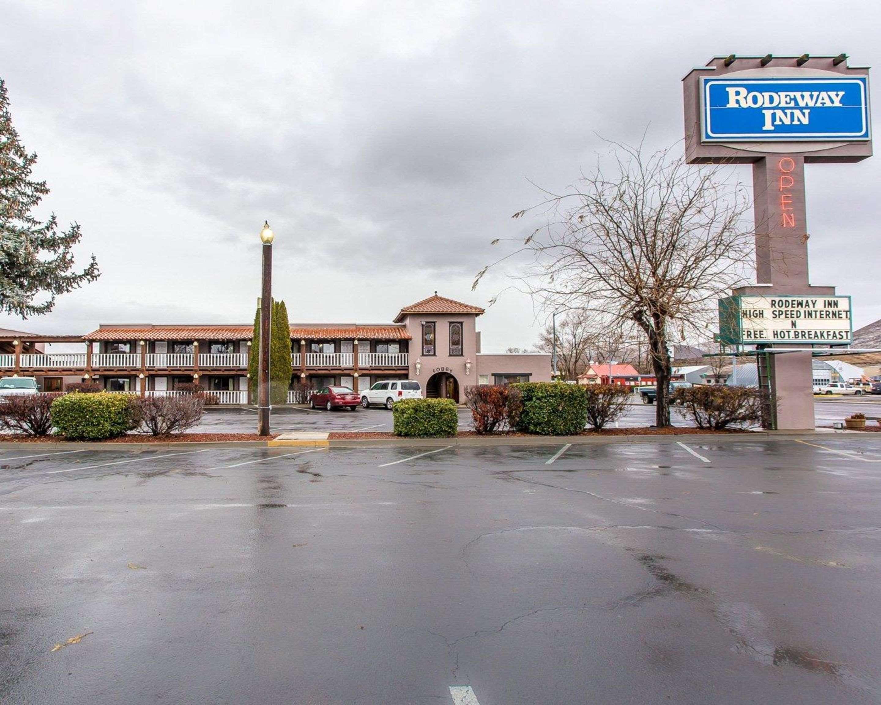 Rodeway Inn Baker City Exterior foto